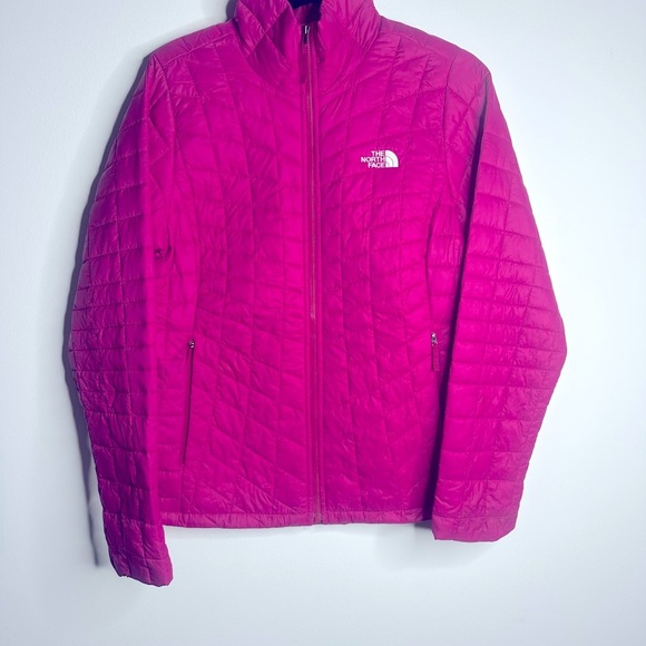 The North Face Women's Pink Jacket - Picture 3 of 6